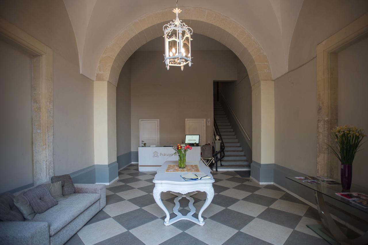 レッチェ Palazzo Belsanti Bed & Breakfast エクステリア 写真
